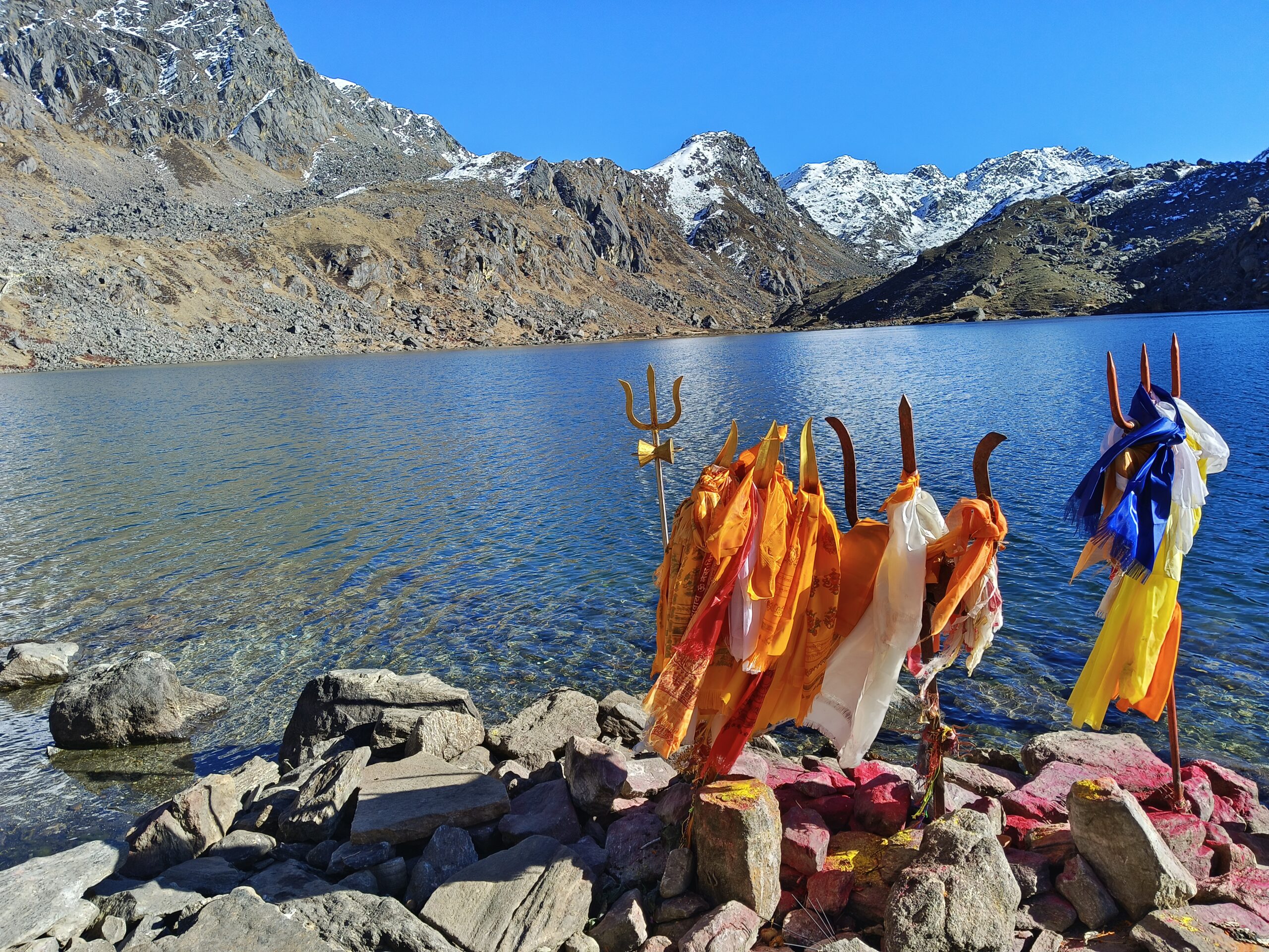 Langtang Valley With Gosaikunda Trekking