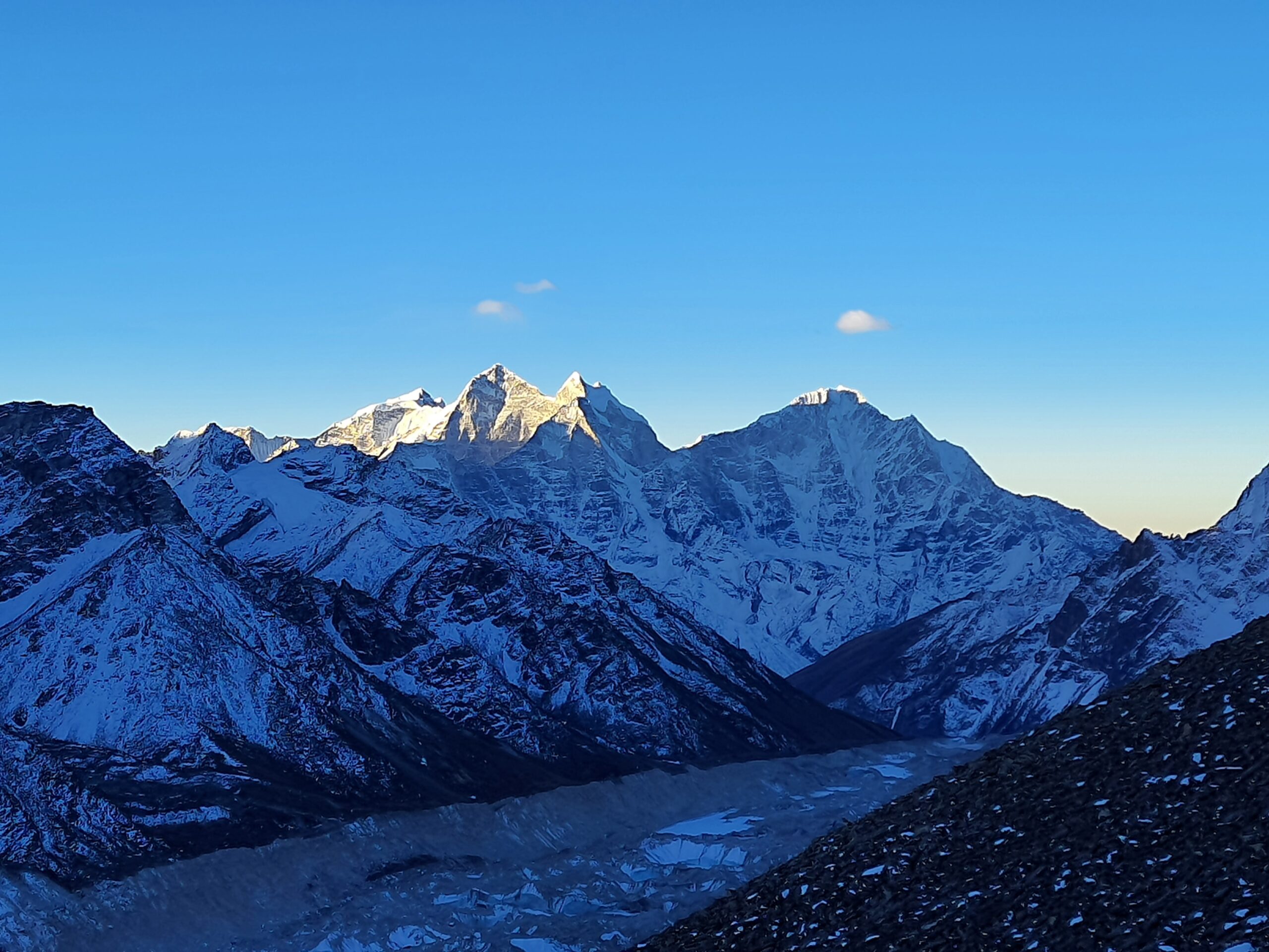 Everest base camp trekking